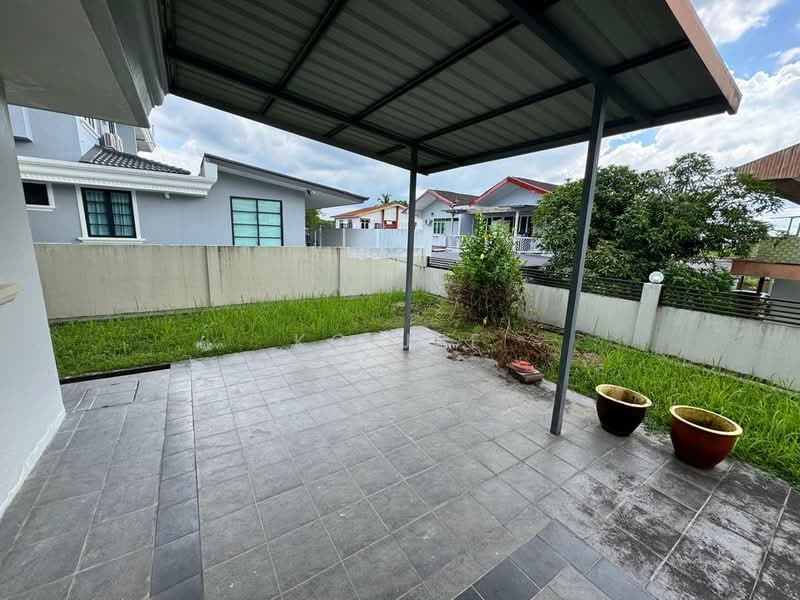 Semi-Detached House for Sale in Kuching (Sarawak) - KC Jee - Exterior - PropertyGuru.com.my