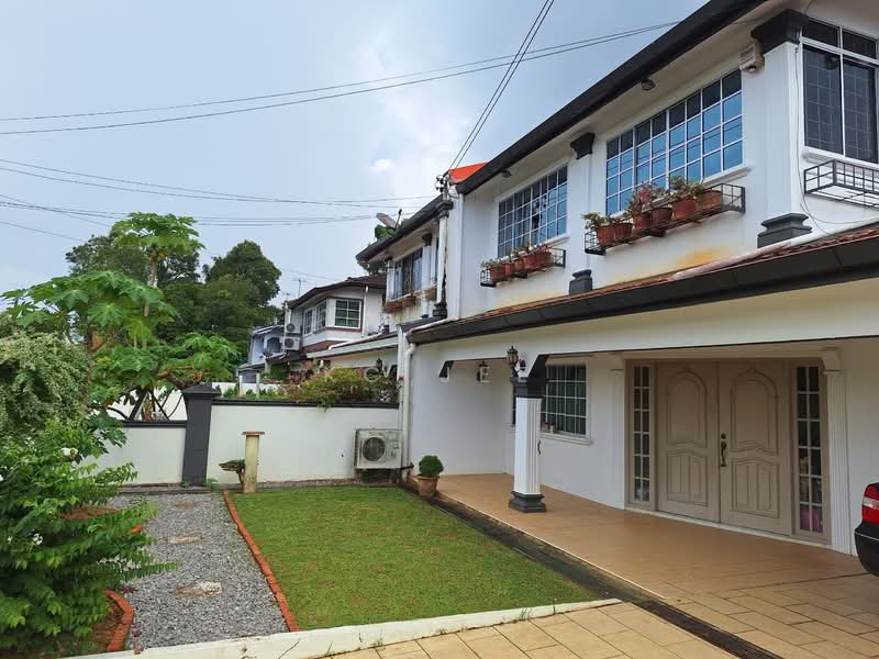 Semi-Detached House for Sale in Kuching (Sarawak) - KC Jee - Exterior - PropertyGuru.com.my