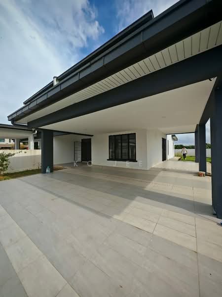 Semi-Detached House for Sale in Kuching (Sarawak) - KC Jee - Exterior - PropertyGuru.com.my