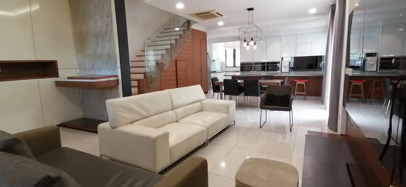 Taman Naluri Indah untuk Untuk Dijual - RM 1,200,000, Feb 2026 - Living Room - PropertyGuru.com.my
