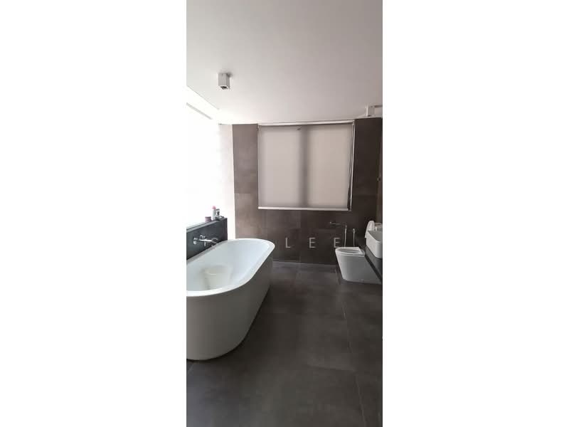 Taman Naluri Indah untuk Untuk Dijual - RM 1,200,000, Feb 2026 - Bathroom - PropertyGuru.com.my