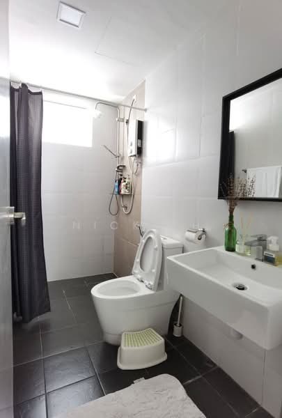 Condominium for Rent at Aurora Residence @ Lake Side City - Nick CH - Bathroom - PropertyGuru.com.my
