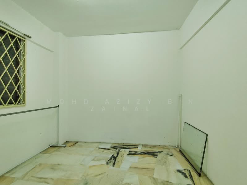 Condominium for Sale at Gurney Heights - Mohd Azizy bin Zainal - Interior - PropertyGuru.com.my