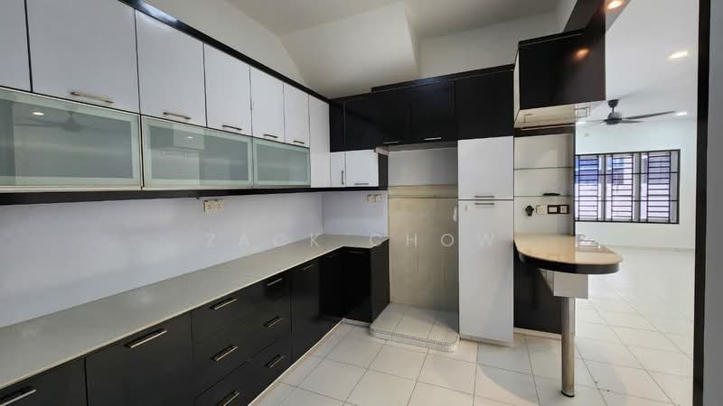 Setia Indah untuk Untuk Dijual - RM 800,000, Feb 2026 - Kitchen - PropertyGuru.com.my