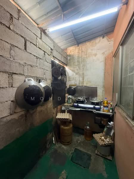 1-storey Terraced House for Sale in Taman Sierra Perdana (Masai) - Mohd Faez - Kitchen - PropertyGuru.com.my