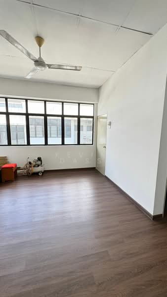 Shop / Office for Sale in Cheras (Selangor) - Kevin Dass - Living Room - PropertyGuru.com.my