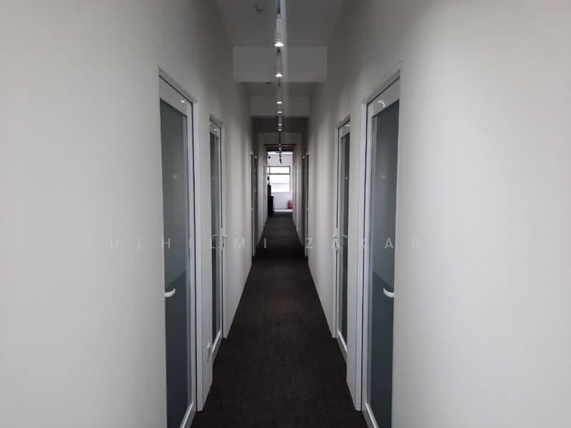 Office for Sale in Kota Damansara (Selangor) - Zulhilmi Zakaria - Corridor - PropertyGuru.com.my