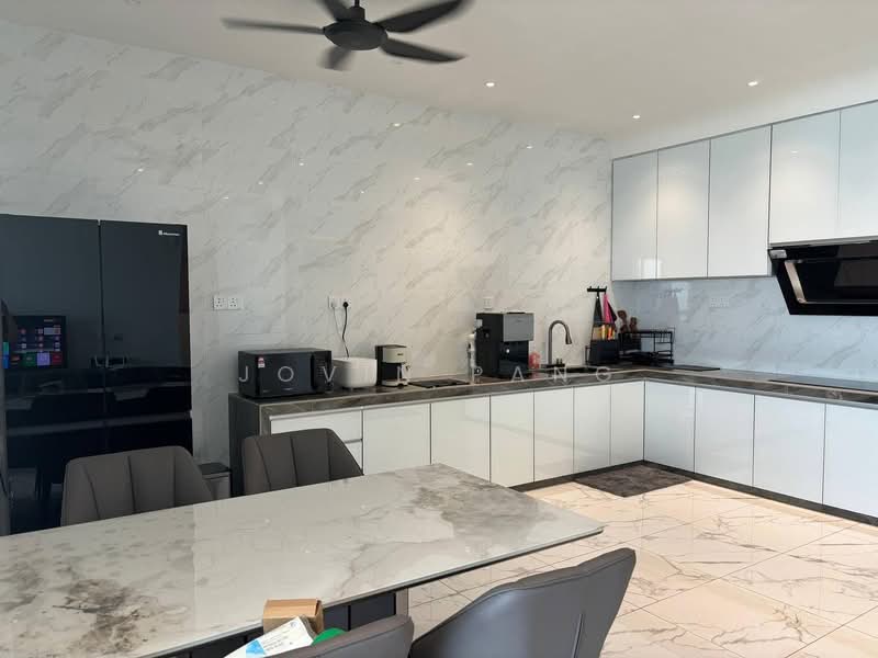 QuayWest Residence untuk Untuk Disewa - RM 3,800 /bulan, Feb 2026 - Kitchen - PropertyGuru.com.my