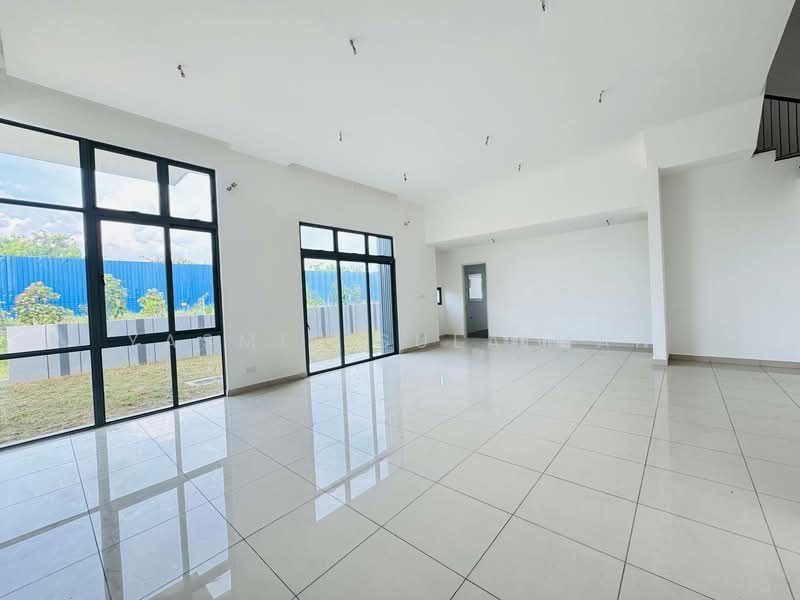 Broadleaf (alam Kemuning) untuk Untuk Dijual - RM 2,600,000, Mac 2026 - Living Room - PropertyGuru.com.my