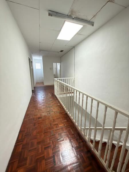 Semi-Detached House for Sale in Taman Brown (Gelugor) - Fanny Wong - Corridor - PropertyGuru.com.my