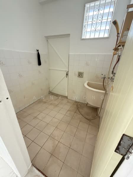 Semi-Detached House for Sale in Taman Brown (Gelugor) - Fanny Wong - PropertyGuru.com.my