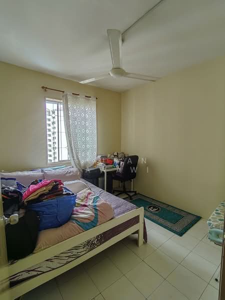 For Sale - Vista Pinggiran Apartment