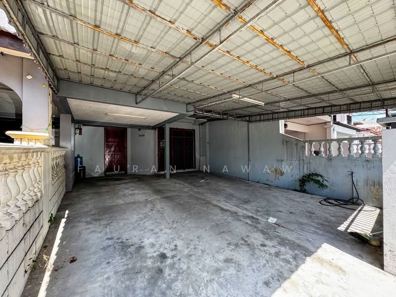 2-storey Terraced House for Sale in Seri Kembangan (Selangor) - Fauran Nawawi - PropertyGuru.com.my