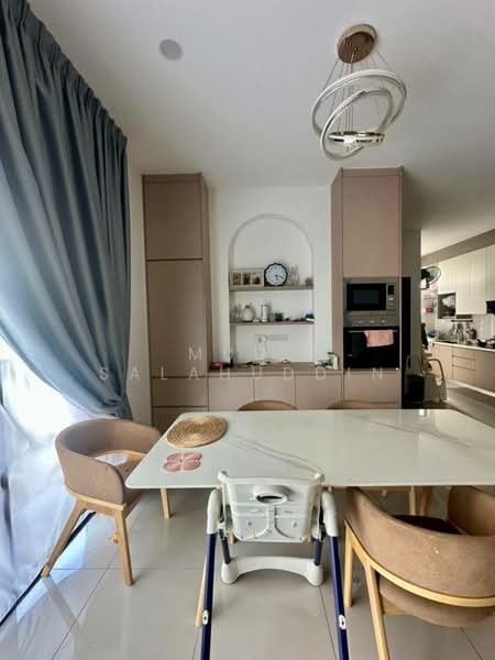 2-storey Terraced House for Rent in Sepang (Selangor) - Mudz Salahuddin - Dining Room - PropertyGuru.com.my