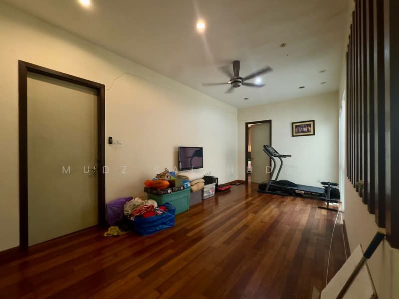 Semi-Detached House for Sale in Alam Damai (Cheras) - Mudz Salahuddin - Living Room - PropertyGuru.com.my