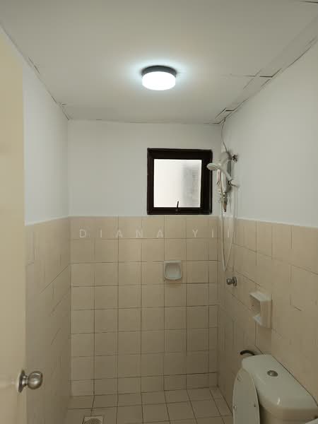 Condominium for Sale at Sri Putramas - Diana Yii - Bathroom - PropertyGuru.com.my