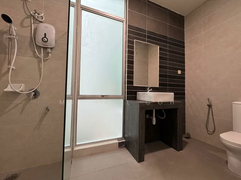 3-storey Terraced House for Sale in Johor Bahru (Johor) - Michael Goh - Bathroom - PropertyGuru.com.my