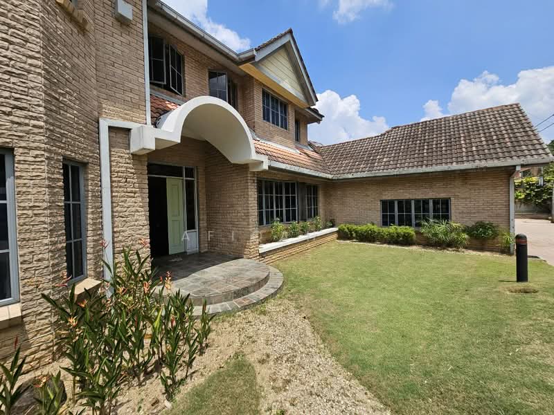 Bungalow for Sale in Country Heights (Kajang) - Afiqah . - Exterior - PropertyGuru.com.my