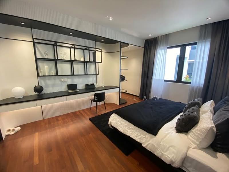 3-storey Terraced House for Sale in Bukit Jelutong (Shah Alam) - Robert Law - Bedroom - PropertyGuru.com.my