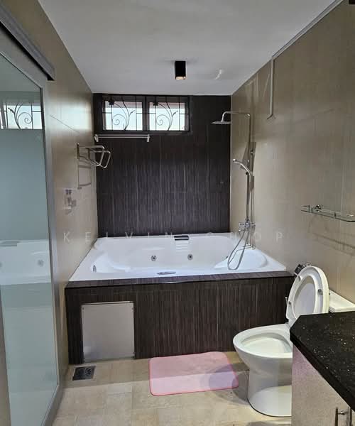 2-storey Terraced House for Sale in Ulu Tiram (Johor) - Kelvin Chop - Bathroom - PropertyGuru.com.my