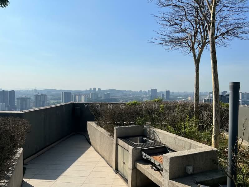 Icon Residenz 1 @ Icon City untuk Untuk Dijual - RM 680,000, Feb 2026 - Sky Deck BBQ pit - PropertyGuru.com.my