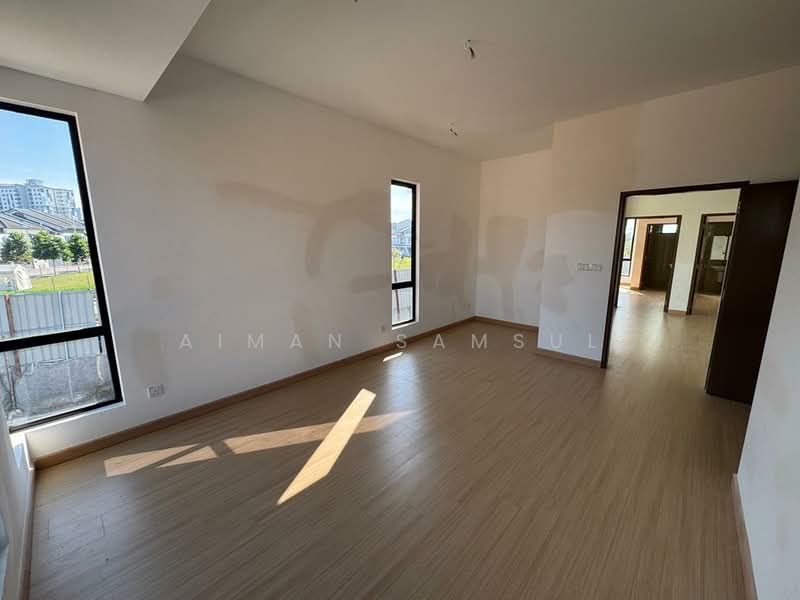 2-storey Terraced House for Sale in Cyberjaya (Selangor) - Aiman Samsul - Living Room - PropertyGuru.com.my