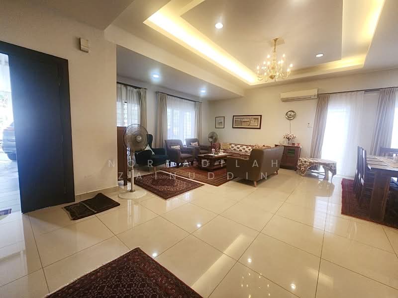 D'Kayangan untuk Untuk Dijual - RM 1,310,000, Mac 2026 - Living Room - PropertyGuru.com.my