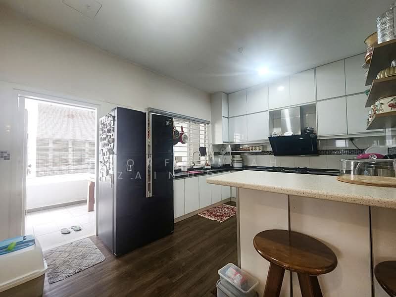 D'Kayangan untuk Untuk Dijual - RM 1,310,000, Mac 2026 - Kitchen - PropertyGuru.com.my