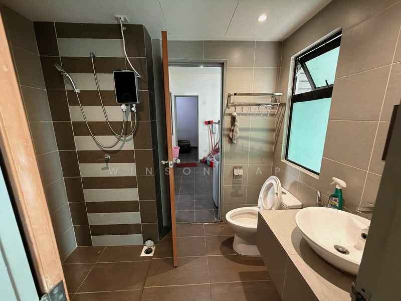 Service Residence for Rent at G Residence - Winson Yap - Bathroom - PropertyGuru.com.my