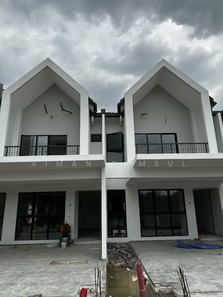 Rumah Teres 2-Tingkat untuk Dijual di Cyberjaya (Selangor) - Aiman Samsul - Exterior - PropertyGuru.com.my