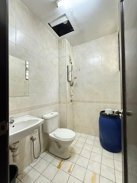 2-storey Terraced House for Sale in Presint 14 (Putrajaya) - Sofea Md Saad - Bathroom - PropertyGuru.com.my