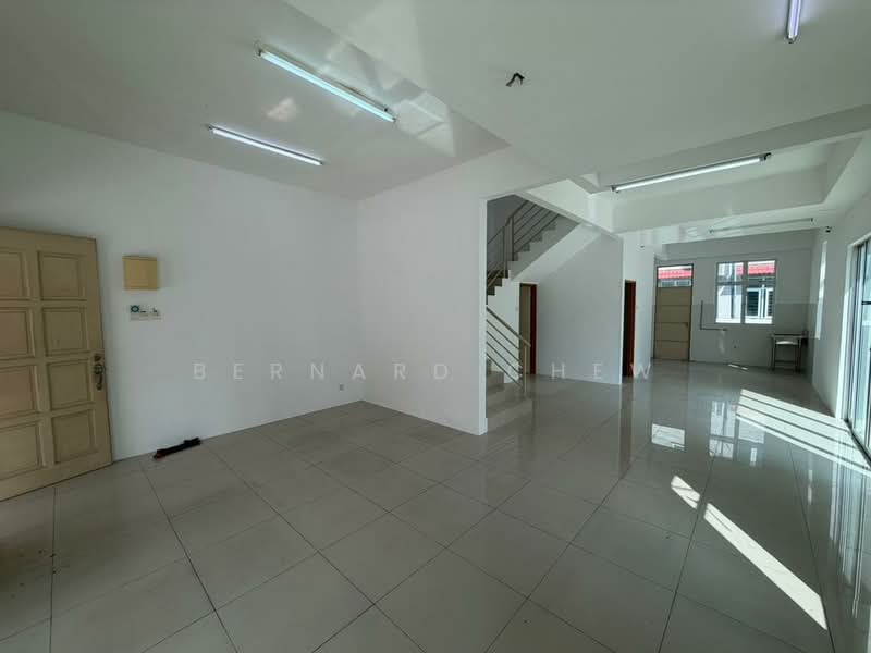 Semi-Detached House for Sale in Pantai Jerejak (Bayan Lepas) - Bernard Chew - Interior - PropertyGuru.com.my