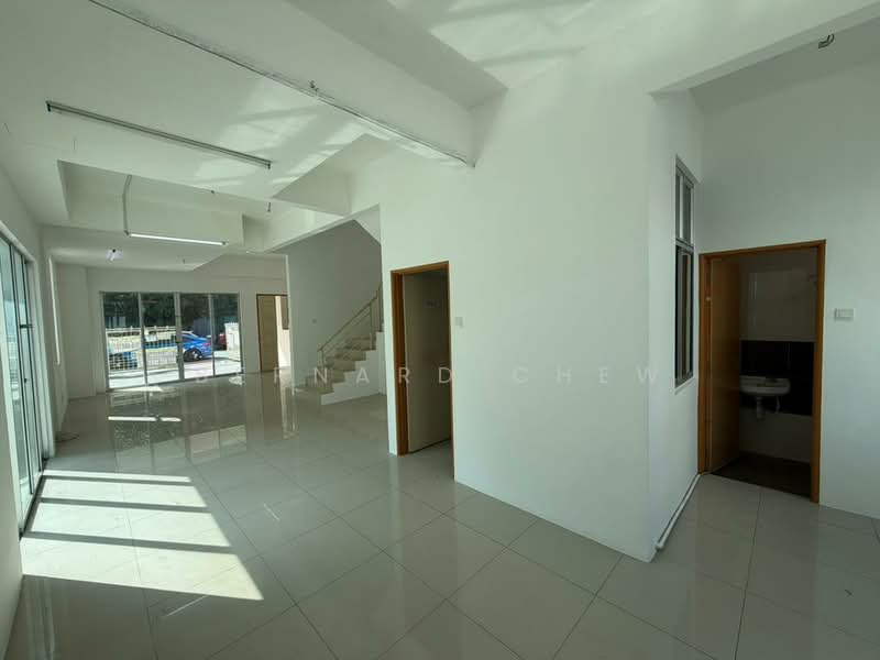 Semi-Detached House for Sale in Pantai Jerejak (Bayan Lepas) - Bernard Chew - Interior - PropertyGuru.com.my