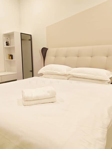 Cluster House for Rent in Taman Mount Austin (Tebrau) - Kenny Ng - Bedroom - PropertyGuru.com.my