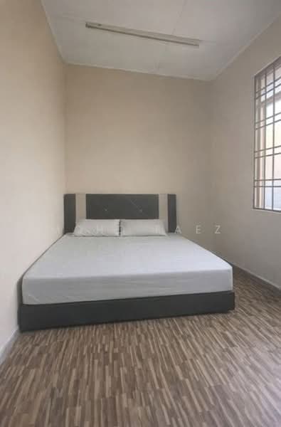 2-storey Terraced House for Sale in Desa Paya Mengkuang (Gelang Patah) - Mohd Faez - Bedroom - PropertyGuru.com.my