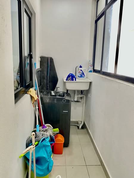 Condominium for Rent at Sky Condominium (Skyz Residence) - Derrick Yeong - Balcony - PropertyGuru.com.my