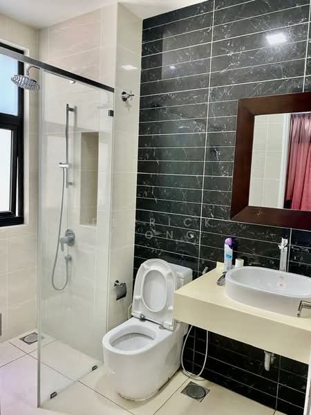 Condominium for Rent at Sky Condominium (Skyz Residence) - Derrick Yeong - Bathroom - PropertyGuru.com.my