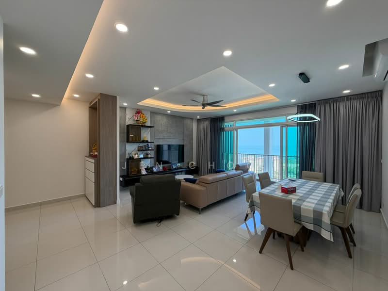 Ferringhi Residence 2 untuk Untuk Dijual - RM 930,000, Mac 2026 - Living Room - PropertyGuru.com.my
