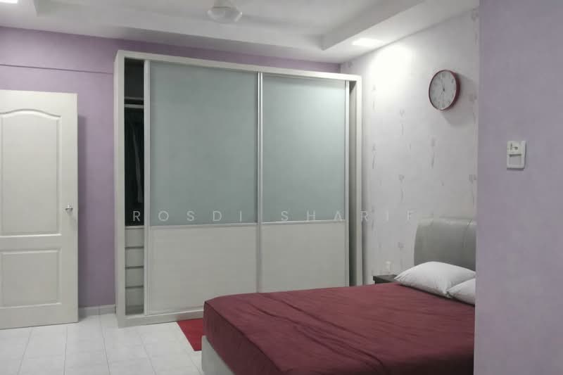 Anjung Villa untuk Untuk Dijual - RM 490,000, Feb 2026 - Bedroom - PropertyGuru.com.my