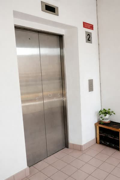 Anjung Villa untuk Untuk Dijual - RM 490,000, Feb 2026 - Corridor - PropertyGuru.com.my