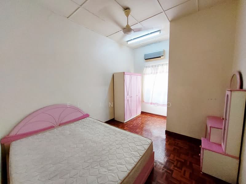 2-storey Terraced House for Sale in Taman Desa Palma (Bukit Mertajam) - Elvin Choo - Bedroom - PropertyGuru.com.my