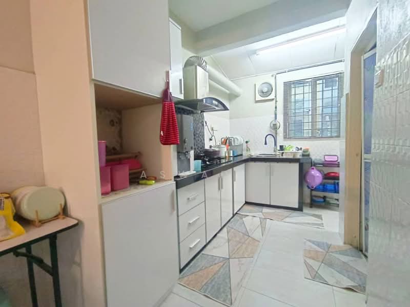 2-storey Terraced House for Sale in Taman Air Tawar Indah (Butterworth) - Aswad . - Kitchen - PropertyGuru.com.my