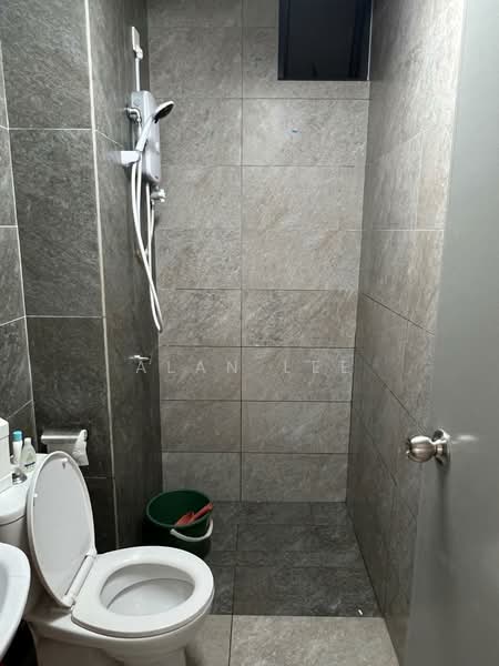 Service Residence for Rent at Traders Park - Alan Lee - Bathroom - PropertyGuru.com.my
