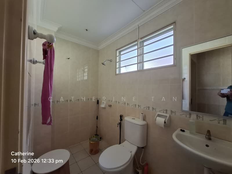 Rumah Teres 2 Tingkat untuk Dijual di Putra Heights (Subang Jaya) - Catherine Tan - Bathroom - PropertyGuru.com.my