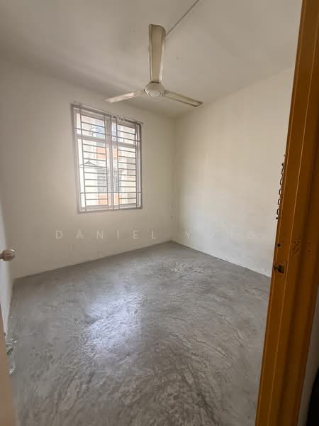 For Sale - Flat Bukit Indah