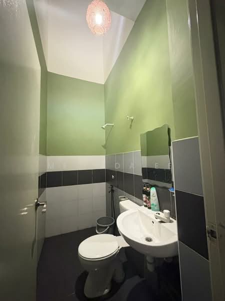 Taman Kota Masai untuk Untuk Dijual - RM 550,000, Feb 2026 - Bathroom - PropertyGuru.com.my