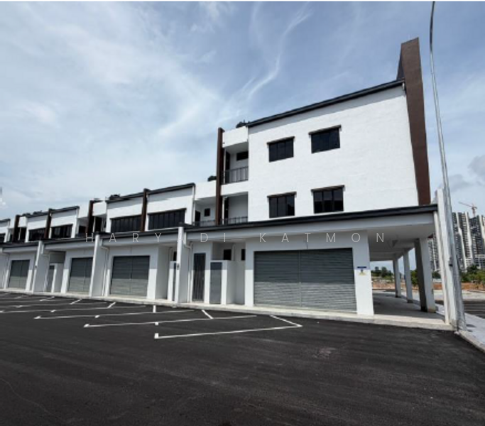 Shop for Rent in Setia Ecohill (Semenyih) - Haryadi Katmon - Exterior - PropertyGuru.com.my