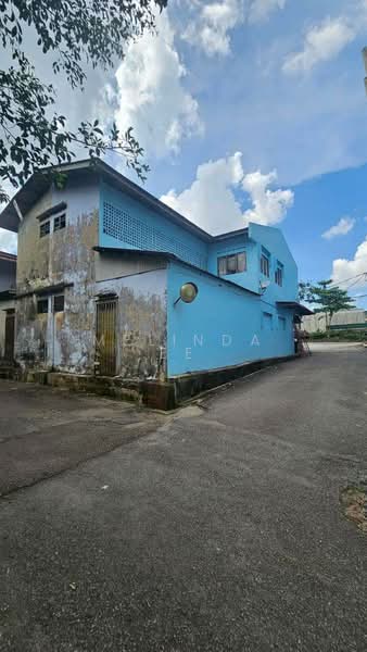 Shop for Sale in Kampung Sepakat (Masai) - Melinda Ee - Exterior - PropertyGuru.com.my