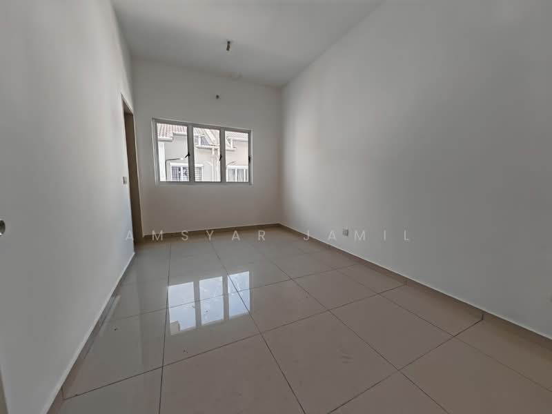 2-storey Terraced House for Sale in Bandar Rimbayu (Telok Panglima Garang) - Amsyar Jamil - Interior - PropertyGuru.com.my