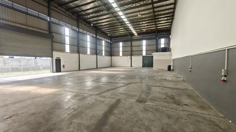 Semi-D Factory for Rent in Batu Arang (Selangor) - Lee Sing Siong - Interior - PropertyGuru.com.my